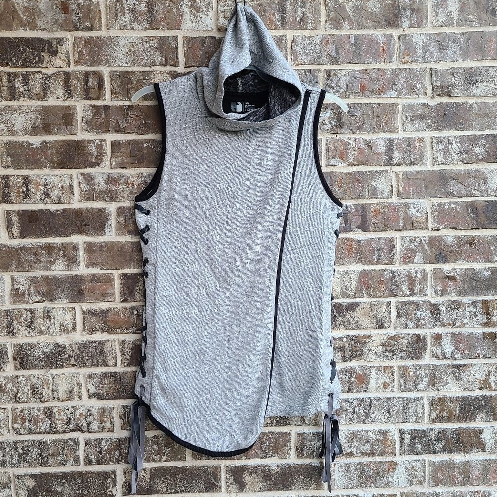 Women's Sleeveless Hooded Top Sides Lace Up Front Wrap Size S